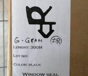 Garnitura de geam tamplarie pvc feronerie termopan accesorii termopan feronerie pvc in Otopeni bucuresti.